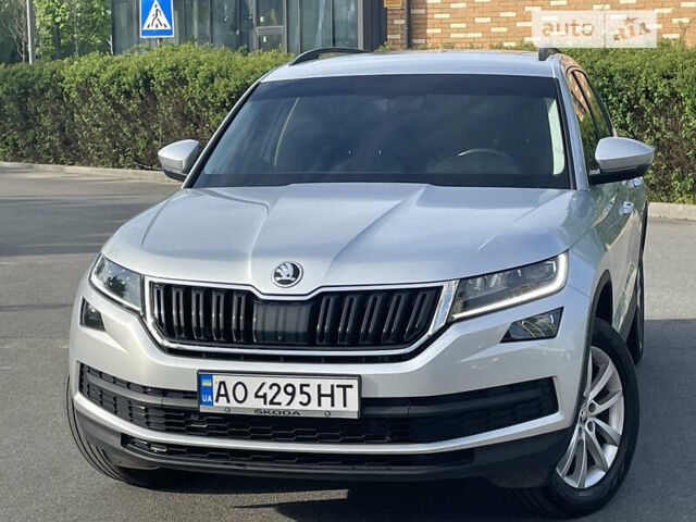 Сірий Шкода Kodiaq, об'ємом двигуна 2 л та пробігом 55 тис. км за 37999 $, фото 1 на Automoto.ua