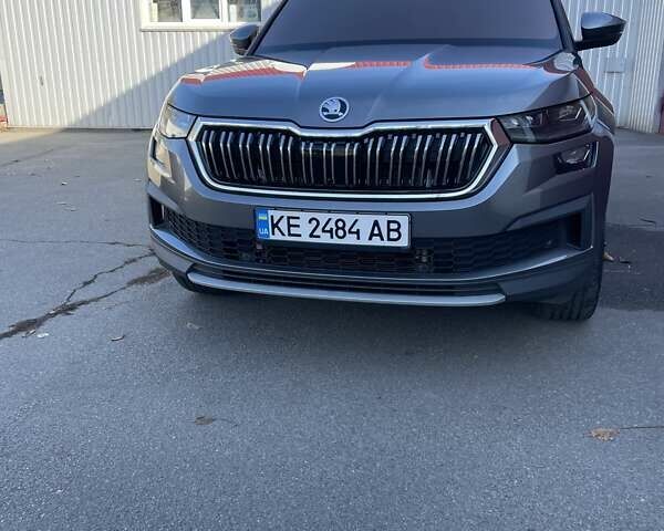 Серый Шкода Kodiaq, объемом двигателя 1.98 л и пробегом 58 тыс. км за 39900 $, фото 1 на Automoto.ua