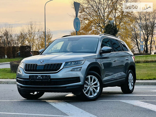 Серый Шкода Kodiaq, объемом двигателя 2 л и пробегом 6 тыс. км за 37999 $, фото 1 на Automoto.ua