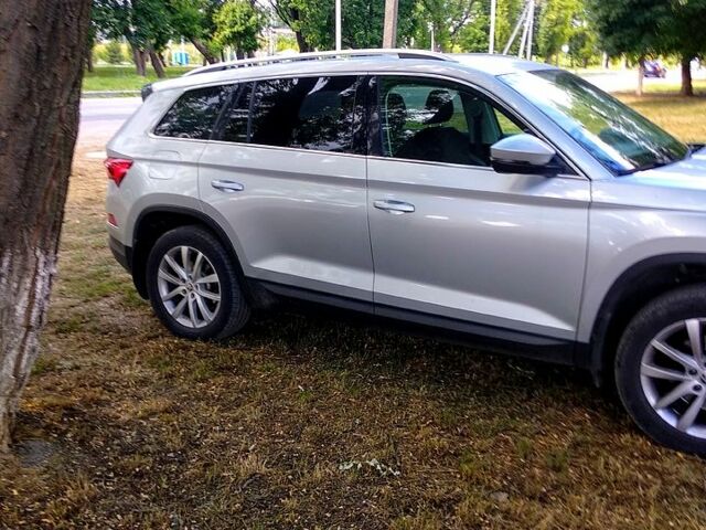 Сірий Шкода Kodiaq, об'ємом двигуна 2 л та пробігом 81 тис. км за 36500 $, фото 1 на Automoto.ua