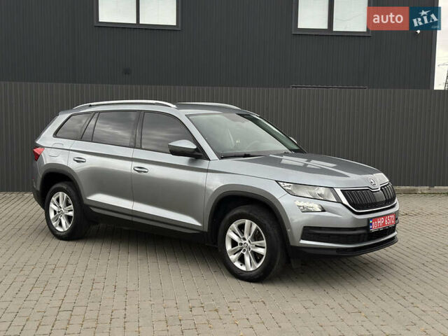 Серый Шкода Kodiaq, объемом двигателя 2 л и пробегом 167 тыс. км за 29000 $, фото 1 на Automoto.ua