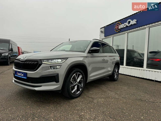 Серый Шкода Kodiaq, объемом двигателя 1.97 л и пробегом 181 тыс. км за 35500 $, фото 1 на Automoto.ua