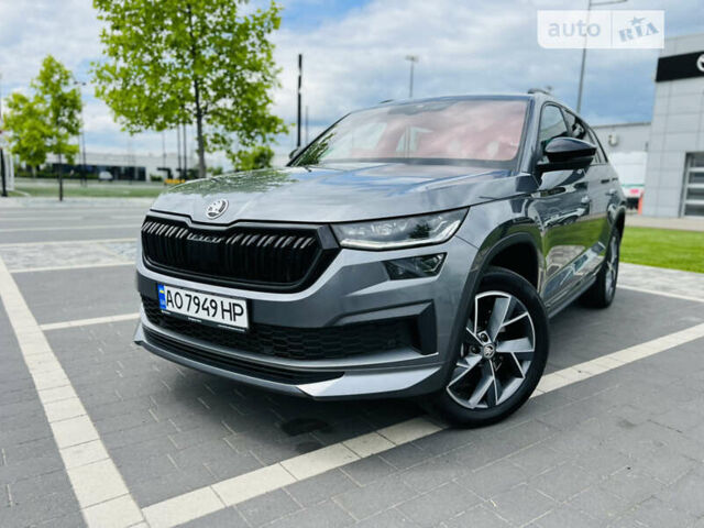 Серый Шкода Kodiaq, объемом двигателя 1.98 л и пробегом 94 тыс. км за 35333 $, фото 1 на Automoto.ua