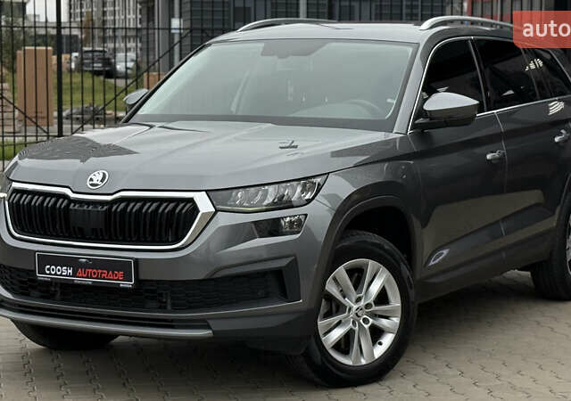 Серый Шкода Kodiaq, объемом двигателя 2 л и пробегом 67 тыс. км за 29999 $, фото 1 на Automoto.ua