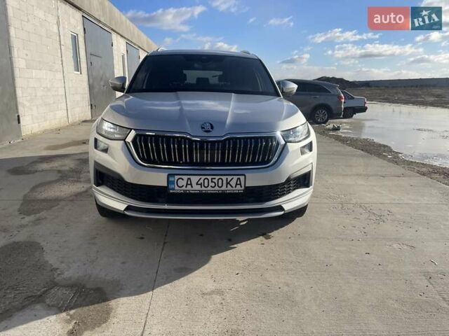 Серый Шкода Kodiaq, объемом двигателя 1.97 л и пробегом 65 тыс. км за 33500 $, фото 1 на Automoto.ua