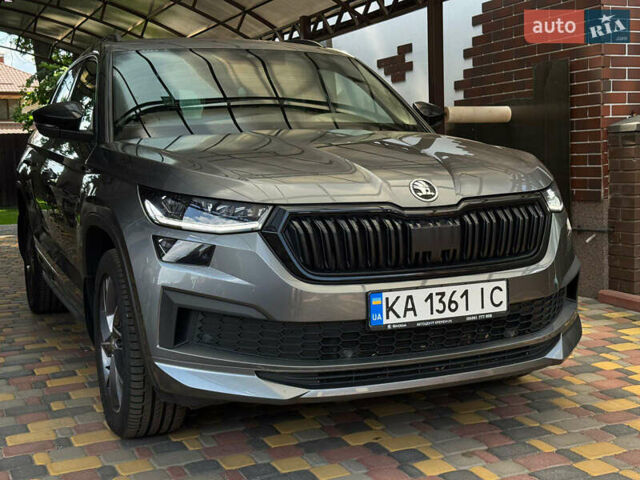 Серый Шкода Kodiaq, объемом двигателя 1.97 л и пробегом 90 тыс. км за 42000 $, фото 1 на Automoto.ua
