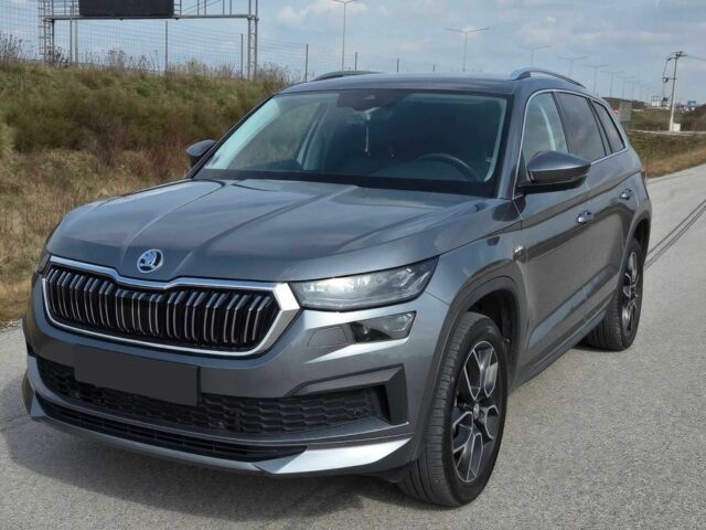 Сірий Шкода Kodiaq, об'ємом двигуна 2 л та пробігом 19 тис. км за 21950 $, фото 1 на Automoto.ua