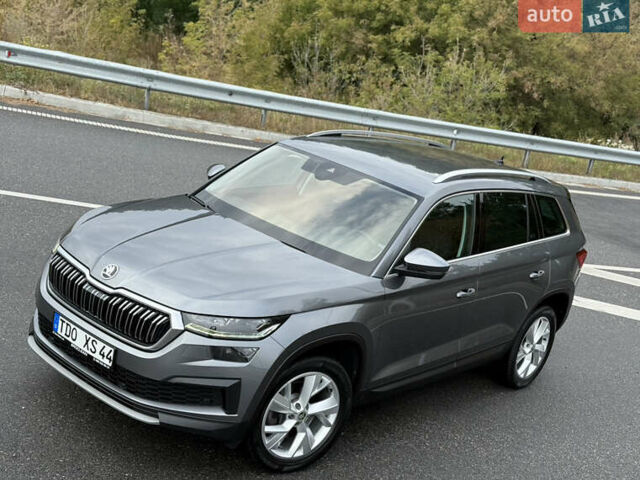 Серый Шкода Kodiaq, объемом двигателя 1.97 л и пробегом 169 тыс. км за 36499 $, фото 1 на Automoto.ua