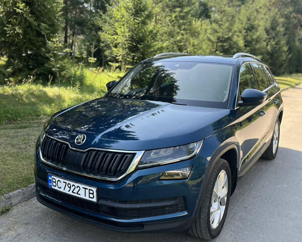 Синий Шкода Kodiaq, объемом двигателя 1.97 л и пробегом 159 тыс. км за 30500 $, фото 1 на Automoto.ua