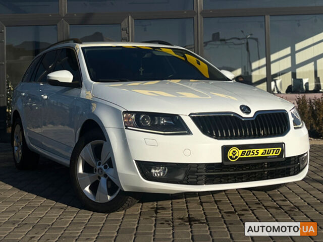 Белый Шкода Octavia A7, объемом двигателя 1.6 л и пробегом 315 тыс. км за 10900 $, фото 1 на Automoto.ua
