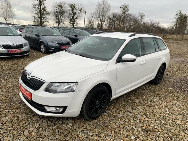 Белый Шкода Octavia A7, объемом двигателя 1.6 л и пробегом 162 тыс. км за 12400 $, фото 1 на Automoto.ua