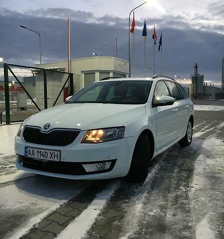 Білий Шкода Octavia A7, об'ємом двигуна 2 л та пробігом 86 тис. км за 16500 $, фото 1 на Automoto.ua