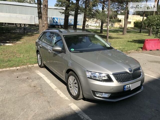 Бежевый Шкода Octavia A7, объемом двигателя 1.6 л и пробегом 20 тыс. км за 18300 $, фото 1 на Automoto.ua