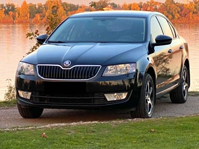 Черный Шкода Octavia A7, объемом двигателя 18 л и пробегом 91 тыс. км за 12900 $, фото 1 на Automoto.ua