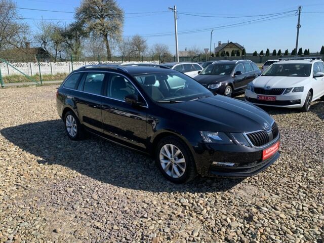 Чорний Шкода Octavia A7, об'ємом двигуна 1.6 л та пробігом 201 тис. км за 13200 $, фото 1 на Automoto.ua