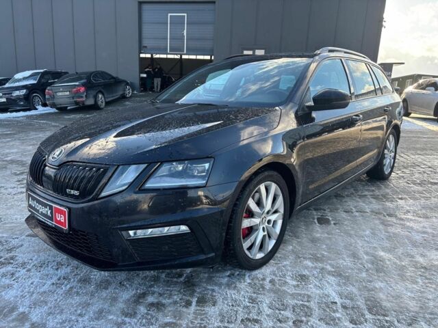 Черный Шкода Octavia A7, объемом двигателя 2 л и пробегом 240 тыс. км за 21990 $, фото 1 на Automoto.ua
