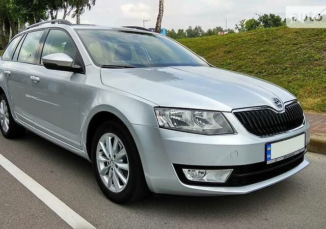 Сірий Шкода Octavia A7, об'ємом двигуна 0 л та пробігом 118 тис. км за 14499 $, фото 1 на Automoto.ua