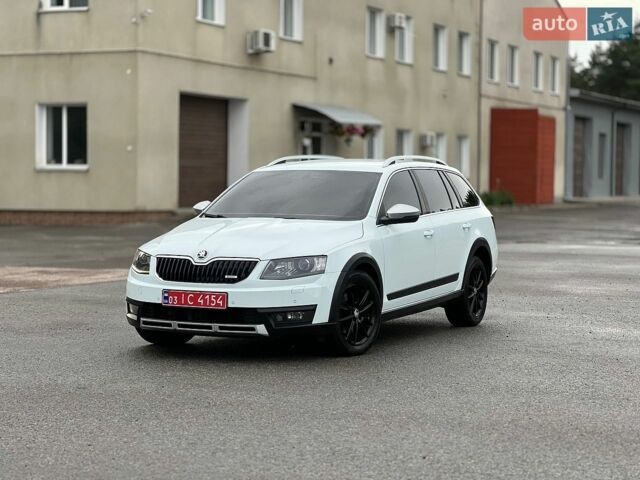 Білий Шкода Octavia Scout, об'ємом двигуна 2 л та пробігом 260 тис. км за 15900 $, фото 1 на Automoto.ua