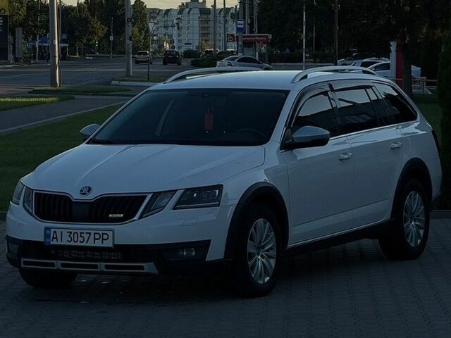 Білий Шкода Octavia Scout, об'ємом двигуна 1.97 л та пробігом 260 тис. км за 14999 $, фото 1 на Automoto.ua
