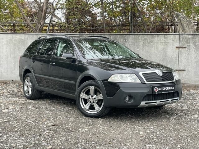 Чорний Шкода Octavia Scout, об'ємом двигуна 2 л та пробігом 218 тис. км за 6790 $, фото 1 на Automoto.ua