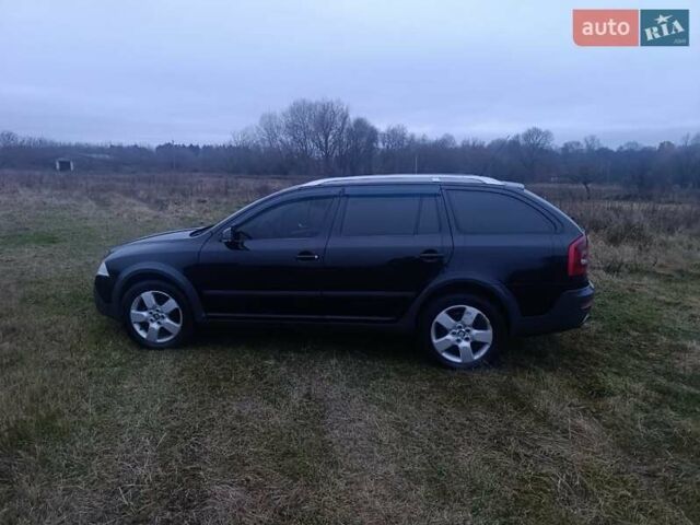 Черный Шкода Октавия Скаут, объемом двигателя 1.98 л и пробегом 315 тыс. км за 6200 $, фото 1 на Automoto.ua