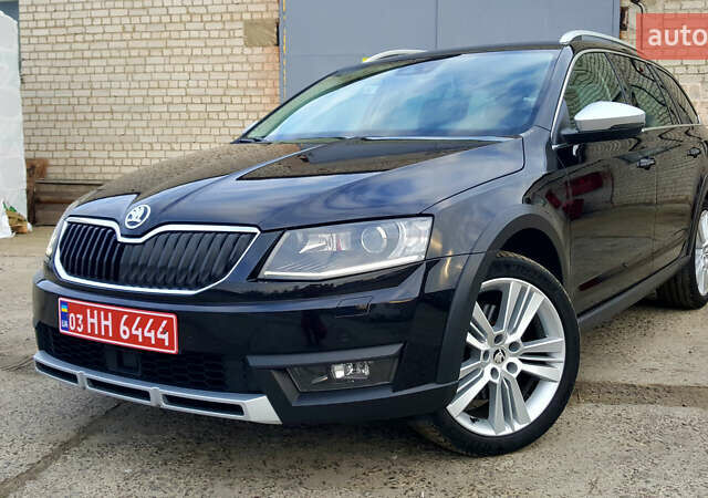 Чорний Шкода Octavia Scout, об'ємом двигуна 2 л та пробігом 266 тис. км за 16950 $, фото 1 на Automoto.ua