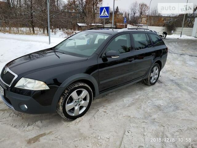 Чорний Шкода Octavia Scout, об'ємом двигуна 2 л та пробігом 164 тис. км за 10700 $, фото 1 на Automoto.ua