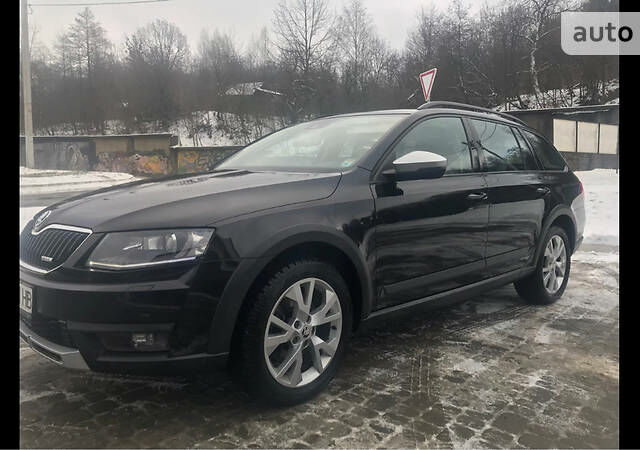 Чорний Шкода Octavia Scout, об'ємом двигуна 2 л та пробігом 116 тис. км за 24999 $, фото 1 на Automoto.ua