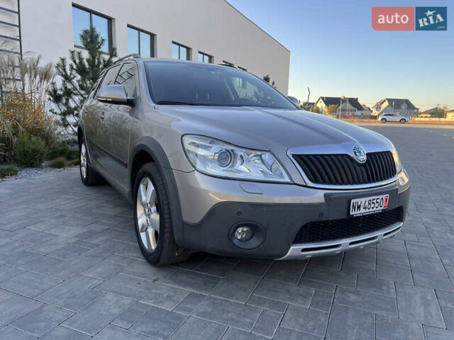 Коричневий Шкода Octavia Scout, об'ємом двигуна 1.8 л та пробігом 189 тис. км за 8500 $, фото 1 на Automoto.ua
