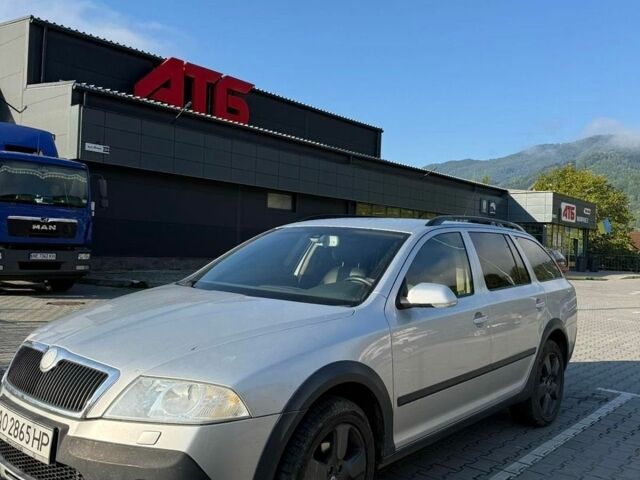 Шкода Октавия Скаут, объемом двигателя 2 л и пробегом 280 тыс. км за 8200 $, фото 1 на Automoto.ua