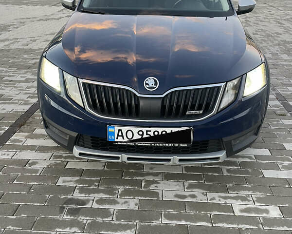 Шкода Октавия Скаут, объемом двигателя 2 л и пробегом 275 тыс. км за 16300 $, фото 1 на Automoto.ua
