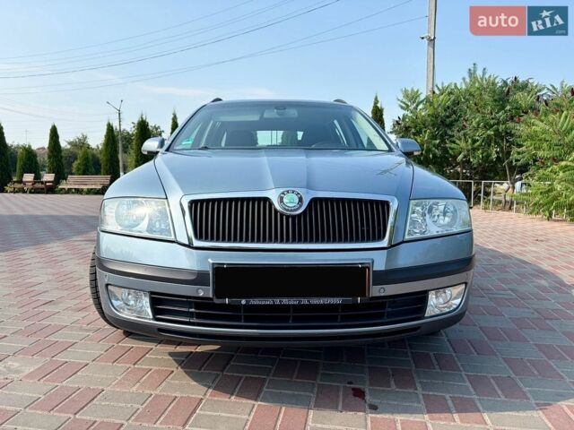 Сірий Шкода Octavia Scout, об'ємом двигуна 1.6 л та пробігом 170 тис. км за 7000 $, фото 1 на Automoto.ua