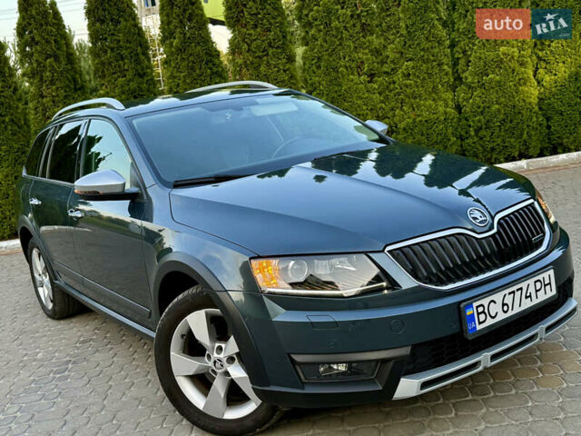 Сірий Шкода Octavia Scout, об'ємом двигуна 2 л та пробігом 216 тис. км за 15499 $, фото 1 на Automoto.ua