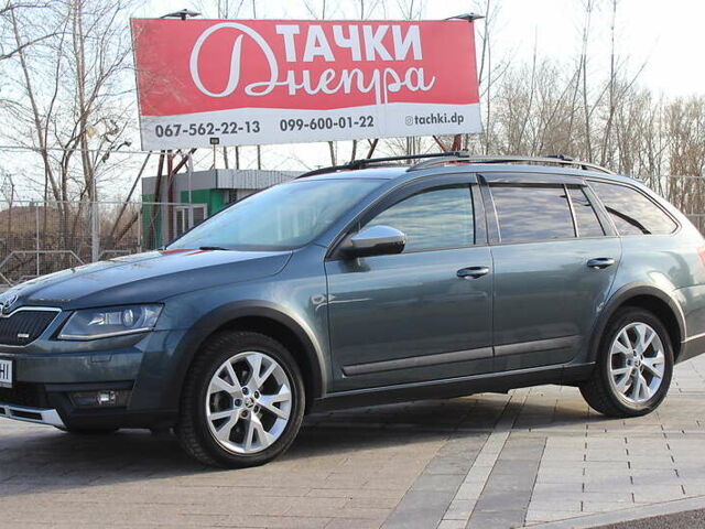 Сірий Шкода Octavia Scout, об'ємом двигуна 2 л та пробігом 250 тис. км за 14500 $, фото 1 на Automoto.ua