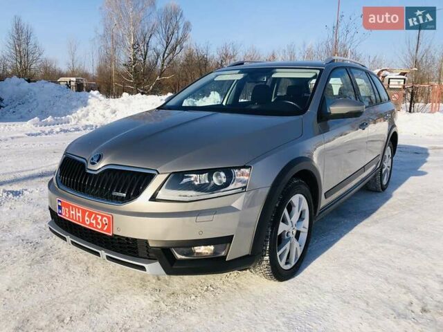 Сірий Шкода Octavia Scout, об'ємом двигуна 2 л та пробігом 247 тис. км за 16300 $, фото 1 на Automoto.ua