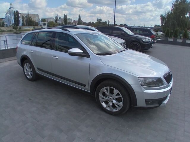 Сірий Шкода Octavia Scout, об'ємом двигуна 2 л та пробігом 275 тис. км за 15300 $, фото 1 на Automoto.ua