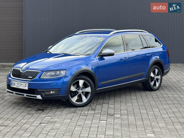 Синій Шкода Octavia Scout, об'ємом двигуна 2 л та пробігом 250 тис. км за 14350 $, фото 1 на Automoto.ua