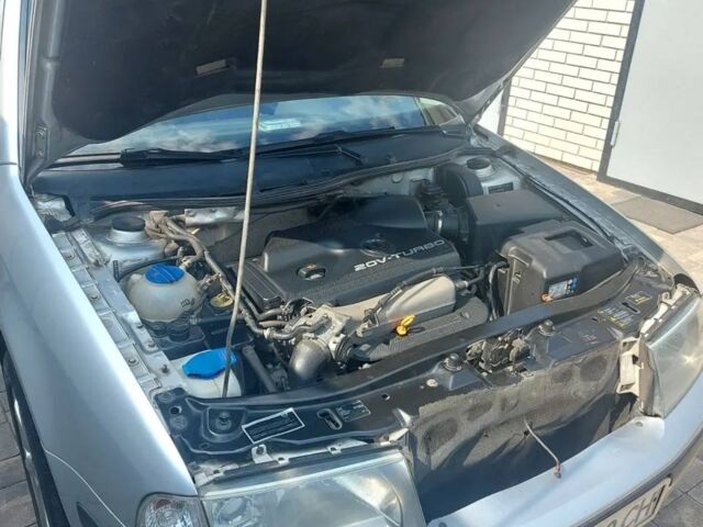 Сірий Шкода Октавія Тур, об'ємом двигуна 1.78 л та пробігом 0 тис. км за 7500 $, фото 1 на Automoto.ua