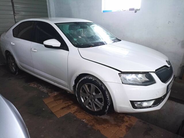 Белый Шкода Октавия, объемом двигателя 1.6 л и пробегом 400 тыс. км за 4500 $, фото 1 на Automoto.ua