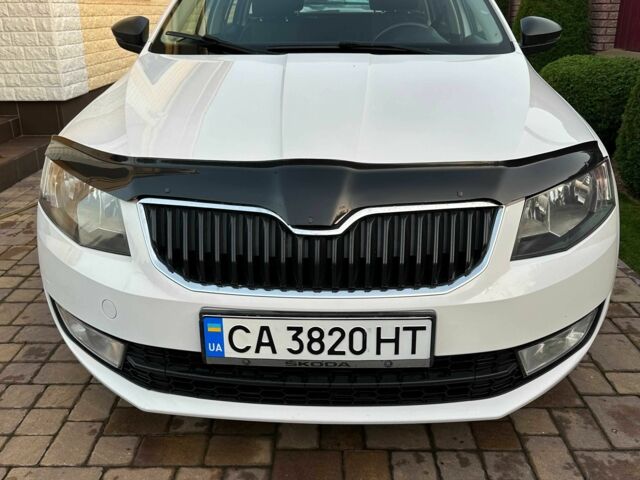 Белый Шкода Октавия, объемом двигателя 1.2 л и пробегом 151 тыс. км за 8300 $, фото 1 на Automoto.ua