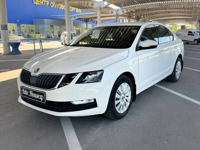 Белый Шкода Октавия, объемом двигателя 0 л и пробегом 96 тыс. км за 11300 $, фото 1 на Automoto.ua