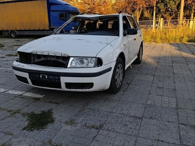 Белый Шкода Октавия, объемом двигателя 1.9 л и пробегом 370 тыс. км за 1400 $, фото 1 на Automoto.ua