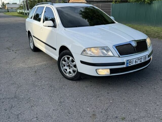 Білий Шкода Октавія, об'ємом двигуна 0 л та пробігом 266 тис. км за 5100 $, фото 1 на Automoto.ua