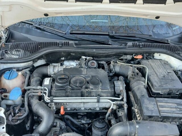 Білий Шкода Октавія, об'ємом двигуна 2 л та пробігом 283 тис. км за 6700 $, фото 1 на Automoto.ua