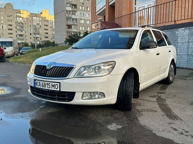 Белый Шкода Октавия, объемом двигателя 1.4 л и пробегом 250 тыс. км за 7200 $, фото 1 на Automoto.ua