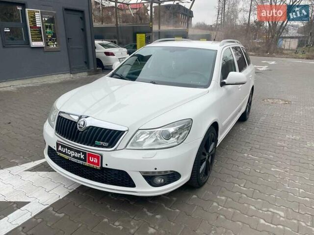 Белый Шкода Октавия, объемом двигателя 2 л и пробегом 335 тыс. км за 9190 $, фото 1 на Automoto.ua