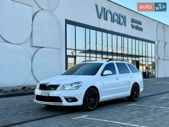 Білий Шкода Октавія, об'ємом двигуна 2 л та пробігом 213 тис. км за 12700 $, фото 1 на Automoto.ua