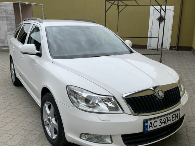 Білий Шкода Октавія, об'ємом двигуна 1.9 л та пробігом 330 тис. км за 6200 $, фото 1 на Automoto.ua