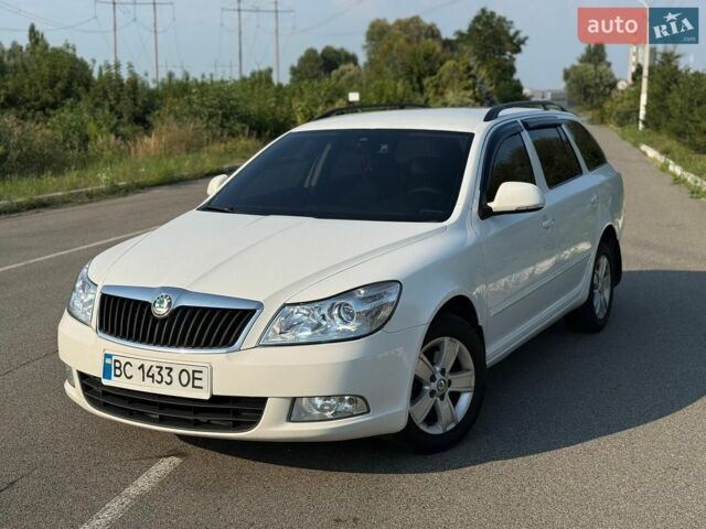 Белый Шкода Октавия, объемом двигателя 1.6 л и пробегом 369 тыс. км за 5950 $, фото 1 на Automoto.ua