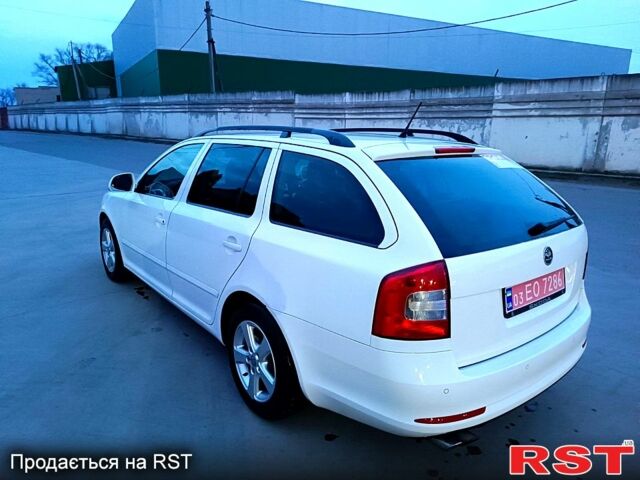 Білий Шкода Октавія, об'ємом двигуна 18 л та пробігом 190 тис. км за 7500 $, фото 1 на Automoto.ua